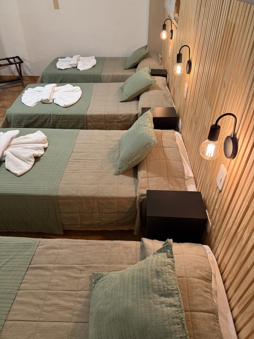 WhatsApp Image 2025-12-19 at 16.19.02 (1)